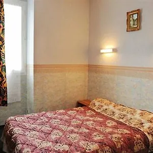Marial Hotel Lourdes